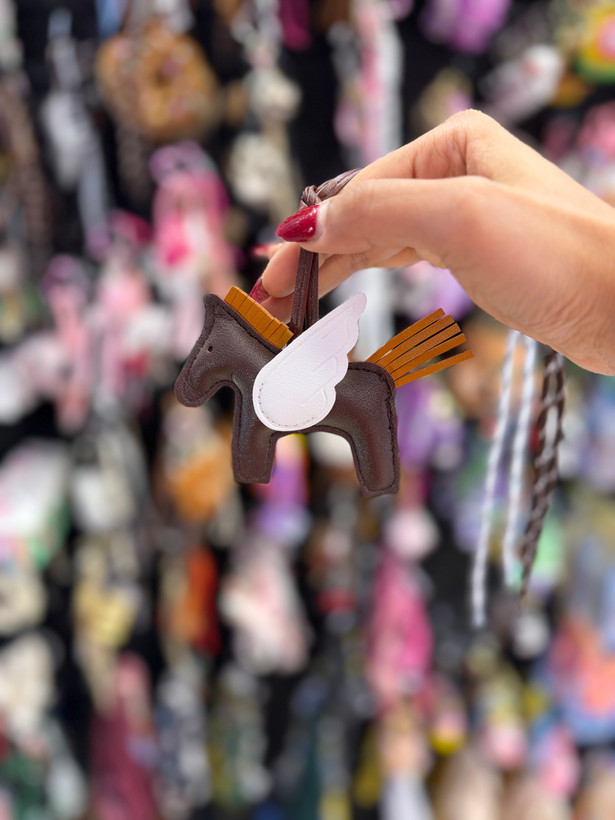 چارم بگ،آویز کیف مدل اسب بالدار