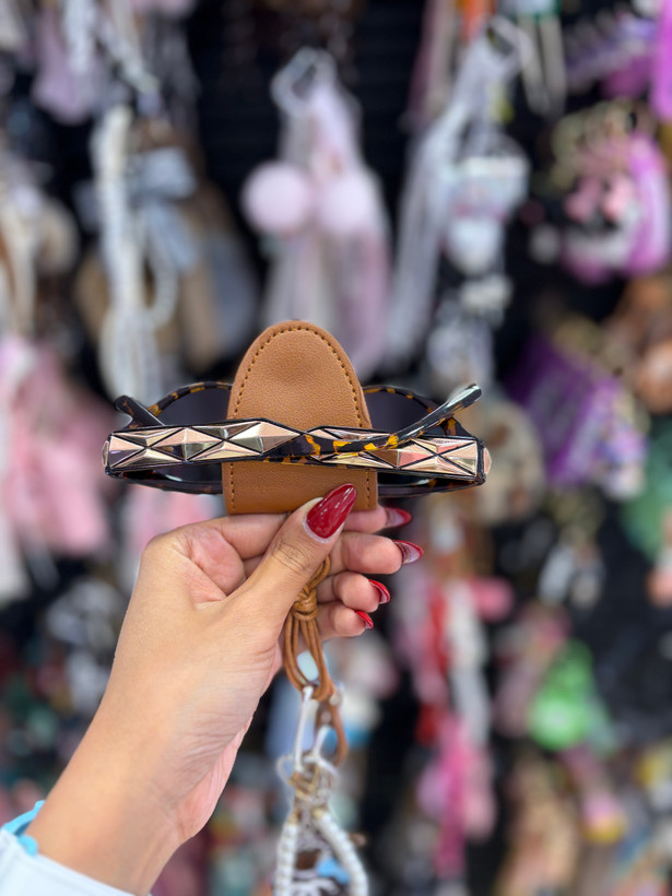 چارم بگ،آویز کیف مدل جا عینکی