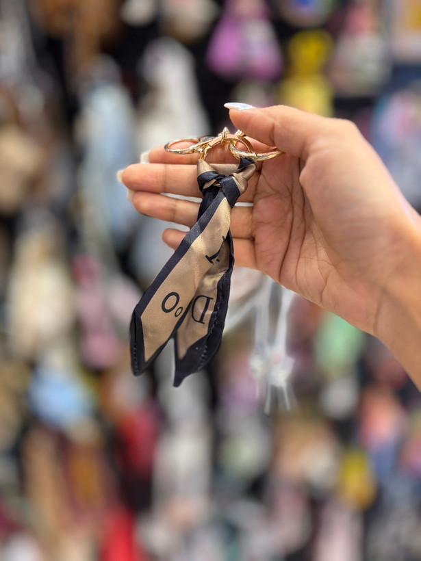 چارم بگ،آویز کیف مدل کیف نگین دار